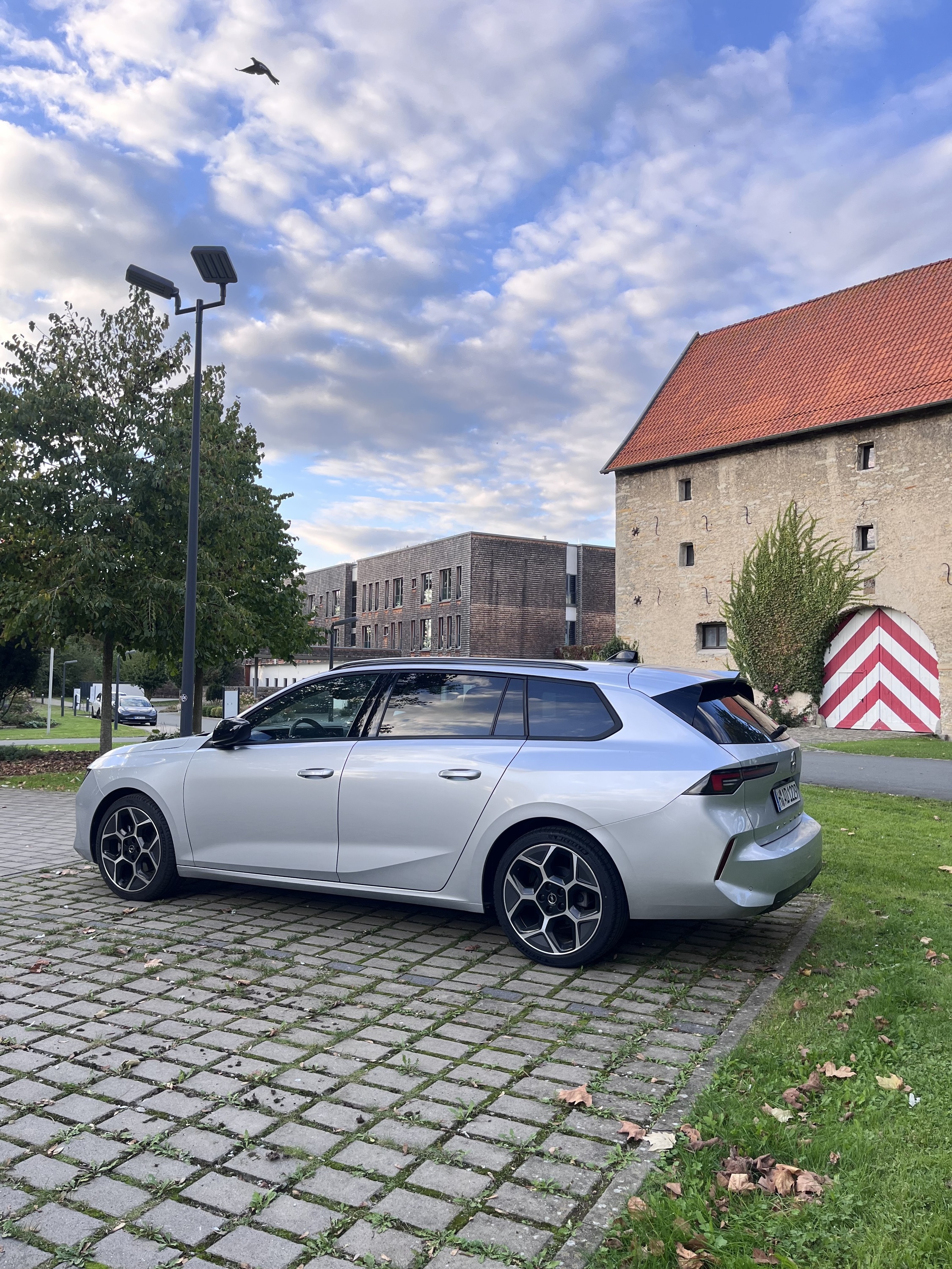 Opel Astra Sports Tourer mit 18 Zoll GS Felgen